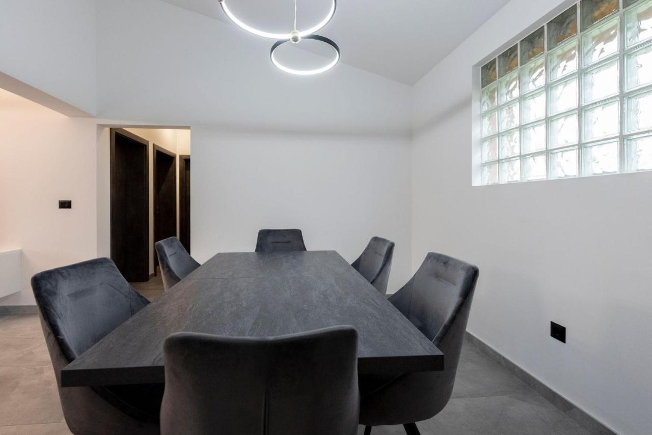 Apartment 4Reasons Razanac Bagian luar foto