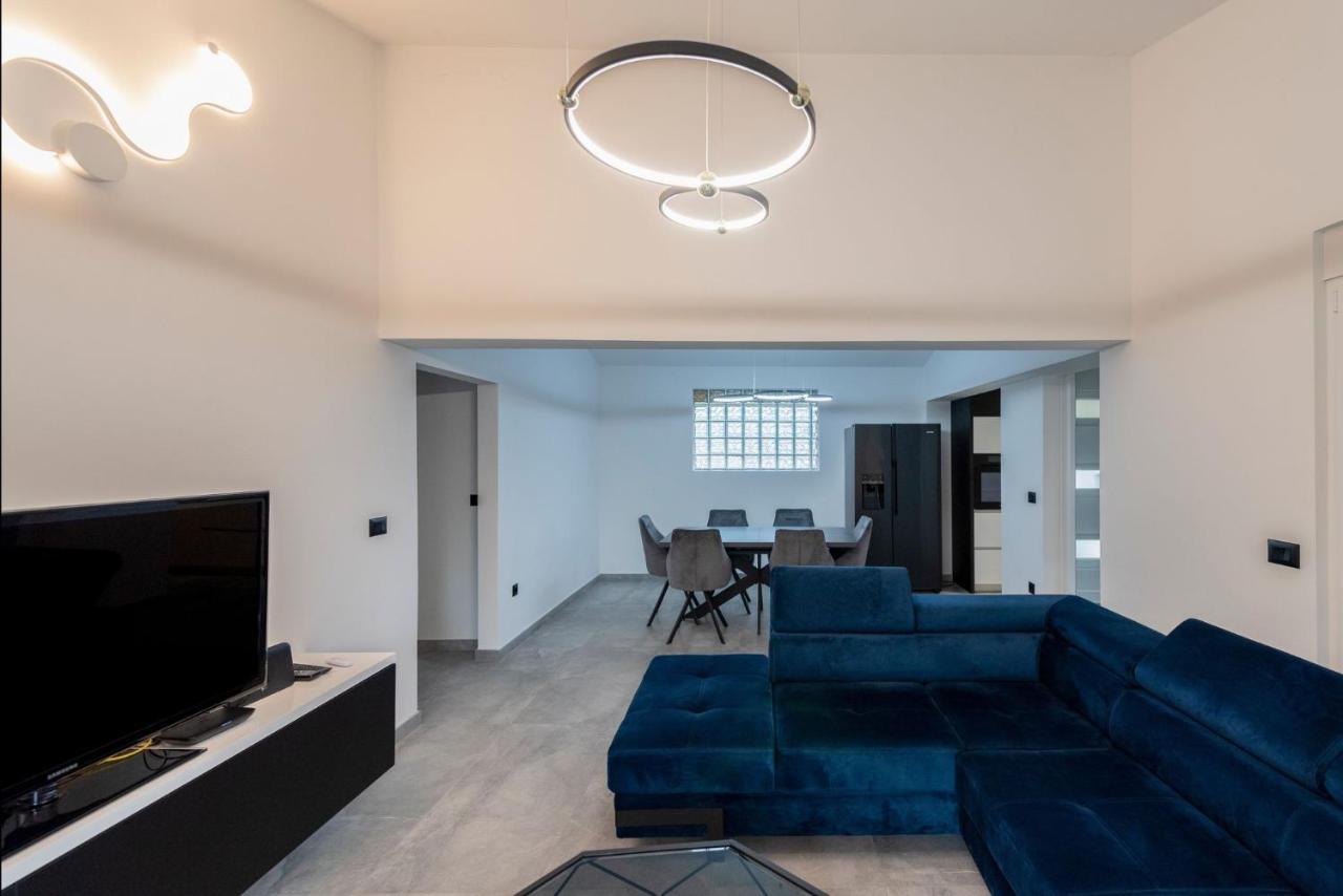 Apartment 4Reasons Razanac Bagian luar foto