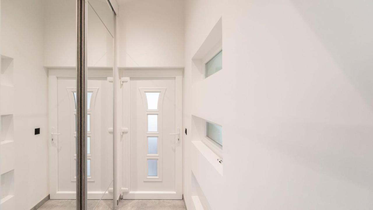 Apartment 4Reasons Razanac Bagian luar foto