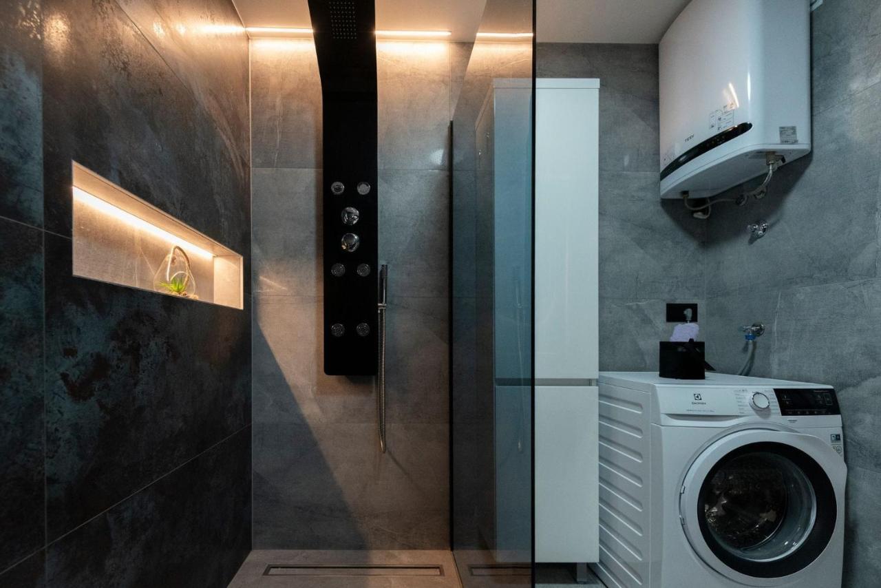 Apartment 4Reasons Razanac Bagian luar foto