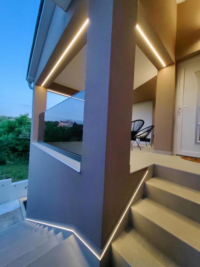 Apartment 4Reasons Razanac Bagian luar foto